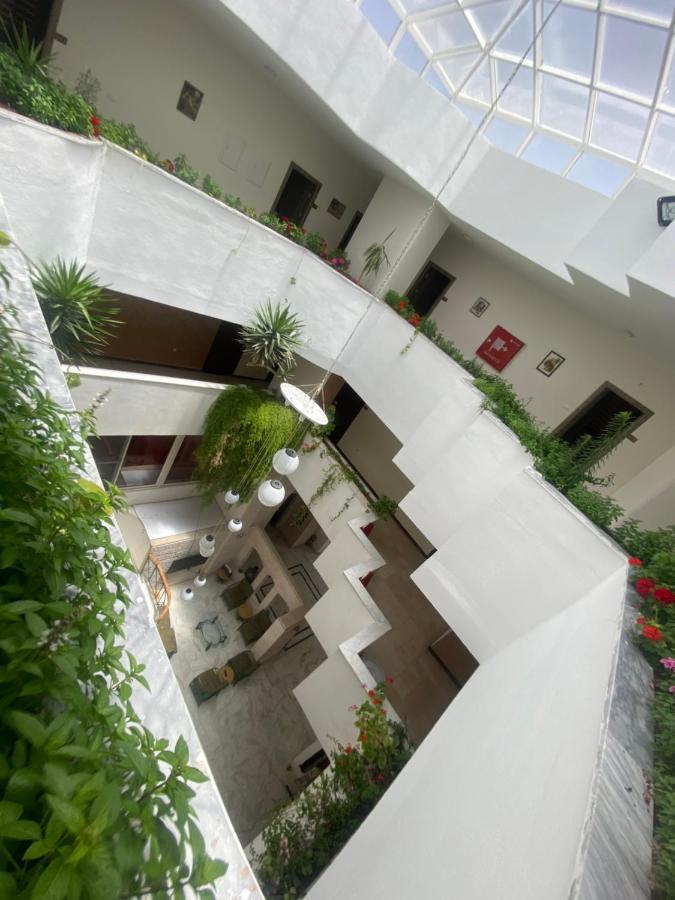 Hotel Al-Mujeb Karak Exterior foto